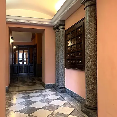 Romantica Finestra Sulla Mole Apartment